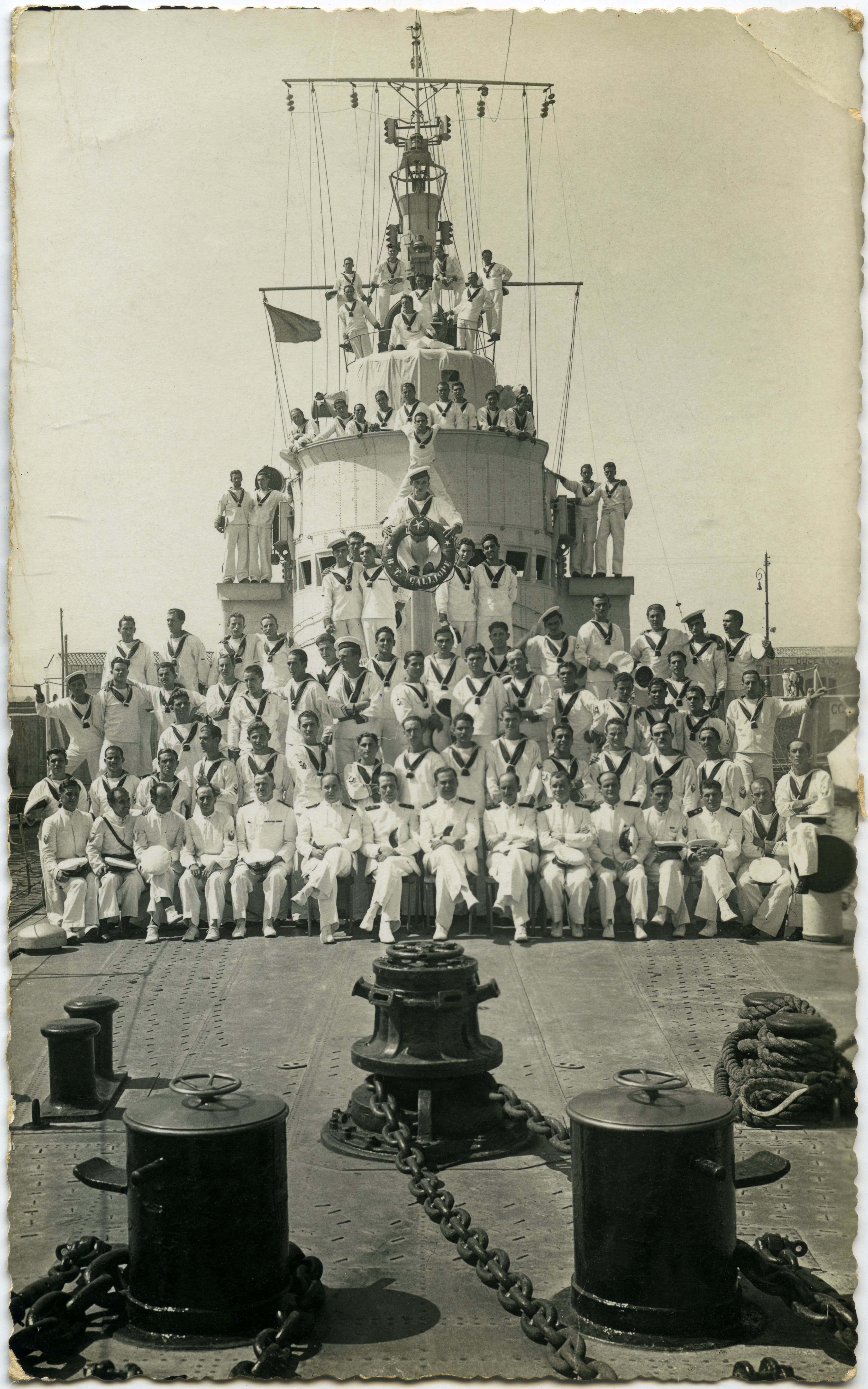 L’equipaggio della Regia nave torpediniera Calliope, tra cui Francesco Bassetti