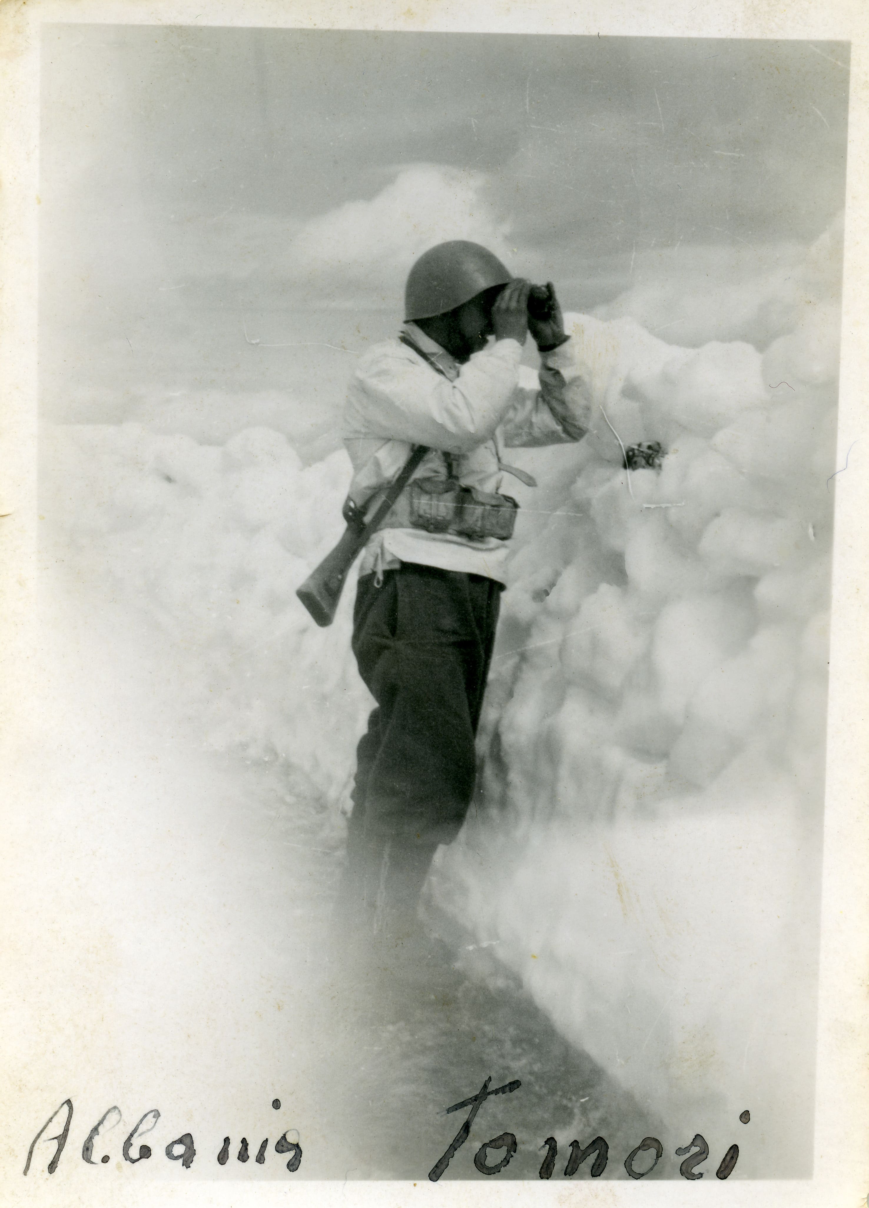 Fronte greco-albanese, inverno 1940-1941. Si osserva il fronte nemico