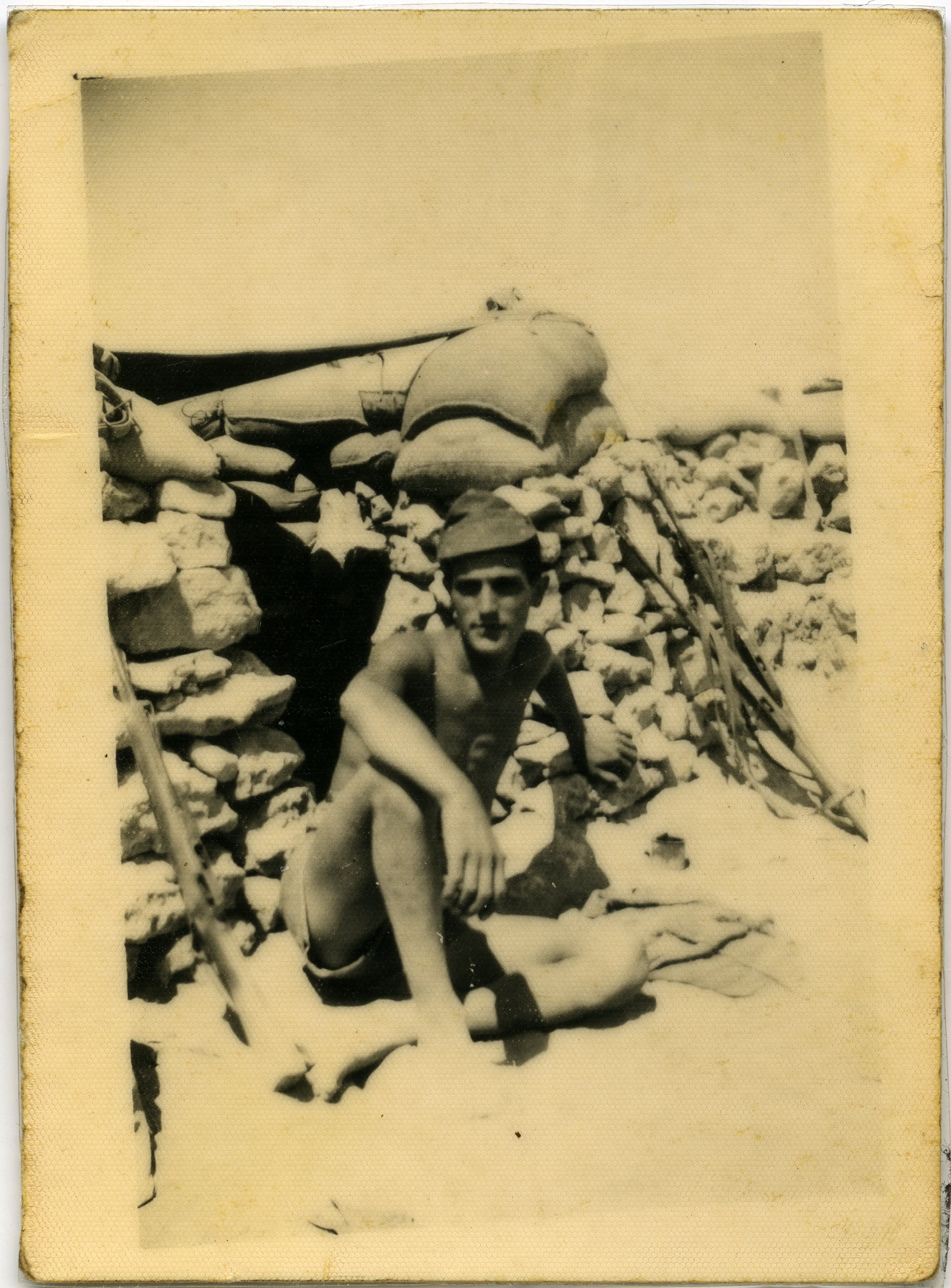 Africa settentrionale, 1941-1942. Il soldato Cortelletti