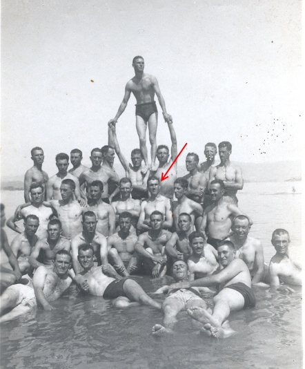 Cefalonia, 1941-1942. Enrico Recla con commilitoni