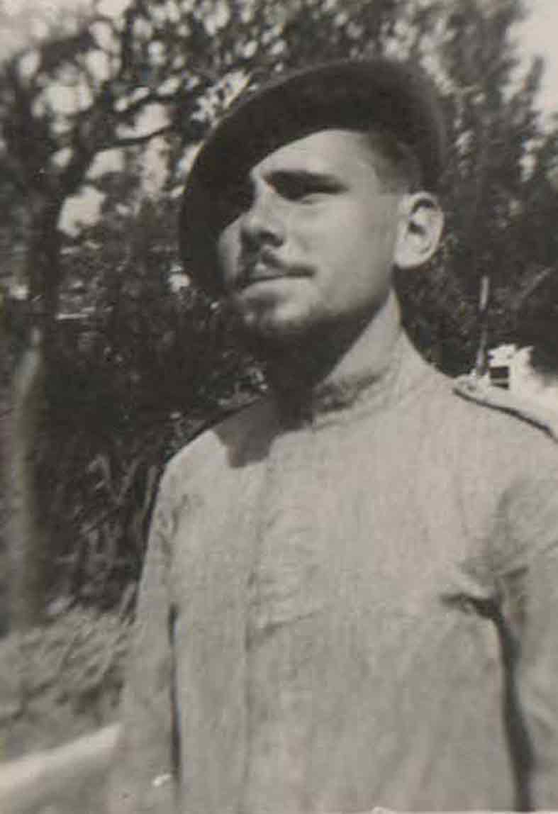 Mareta di Racines (Bolzano), 1935. L'alpino Dante Colla